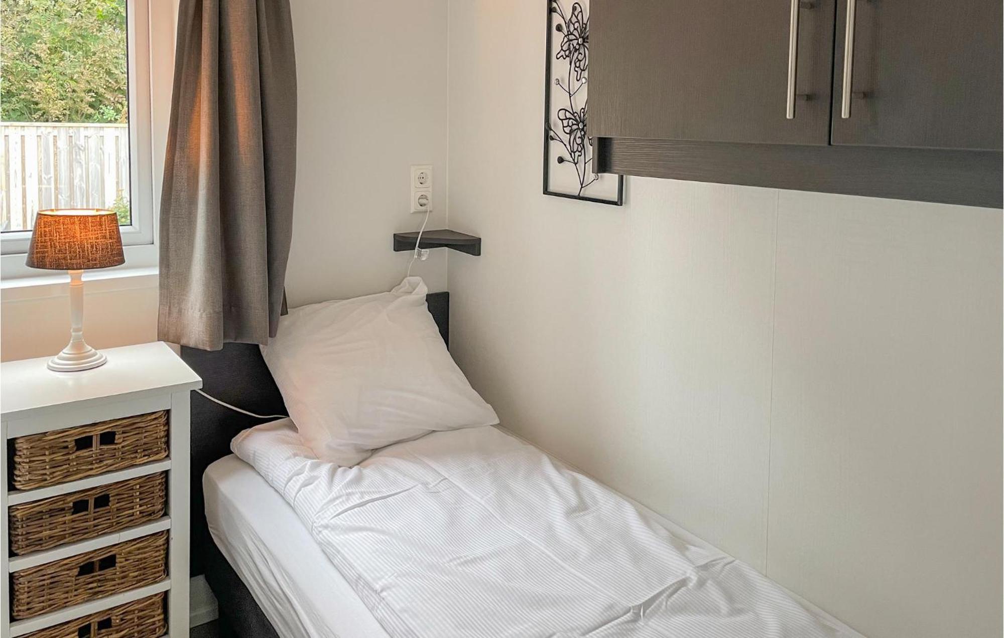 Stunning In With Wifi Vakantiehuis Scherpenisse